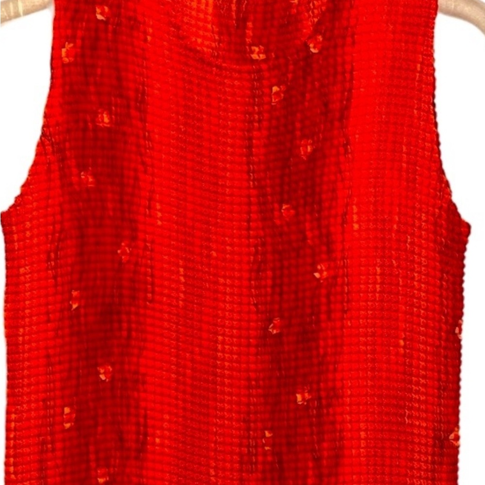 Nouveau Riche Top NewMatching floral skirt listed  20% off if purchase both